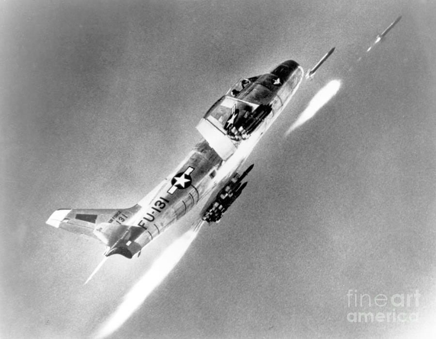 F-86 Sabre, First Swept-wing Fighter Photograph by Science Source