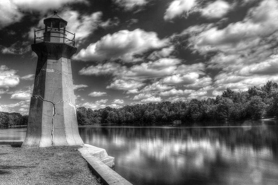 Fabyan Lighthouse on the Fox River Photograph by Roger Passman