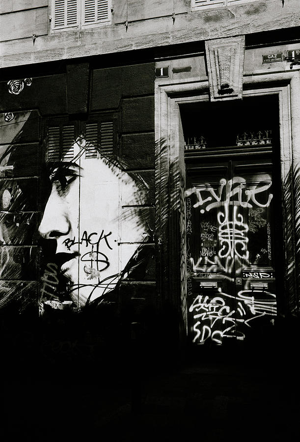 Face In The Ghetto Photograph by Shaun Higson