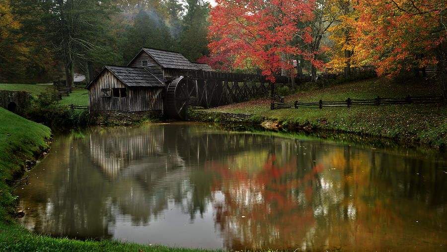 Fall Photograph - Fall at Mabry Mill by Jeff Hammond