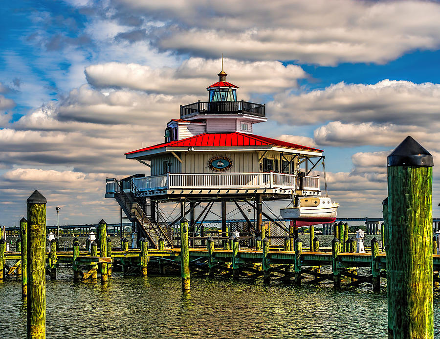 Fall at The Choptank River Lighthouse Photograph by Nick Zelinsky Jr