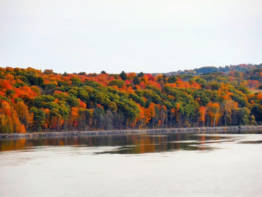 Fall Foliage In Hudson River 4 Painting by Jeelan Clark