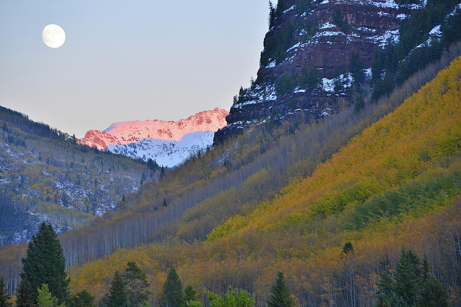 Fall Moonrise over Vail Colorado Photograph by Ray Mathis