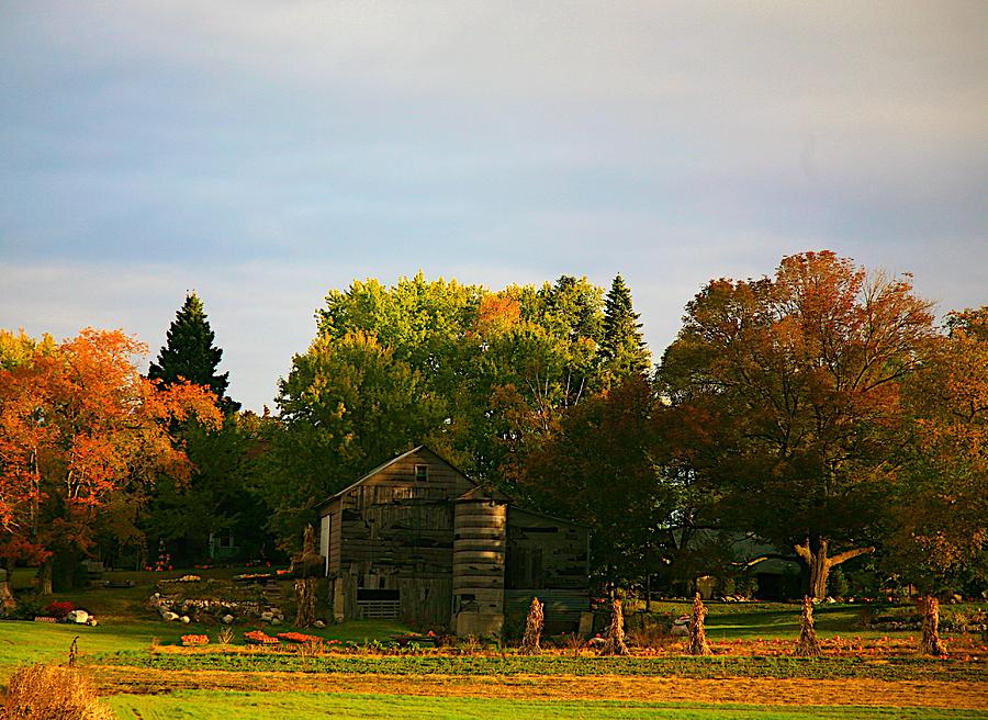 Fall time on the farm Photograph by Robert Pearson