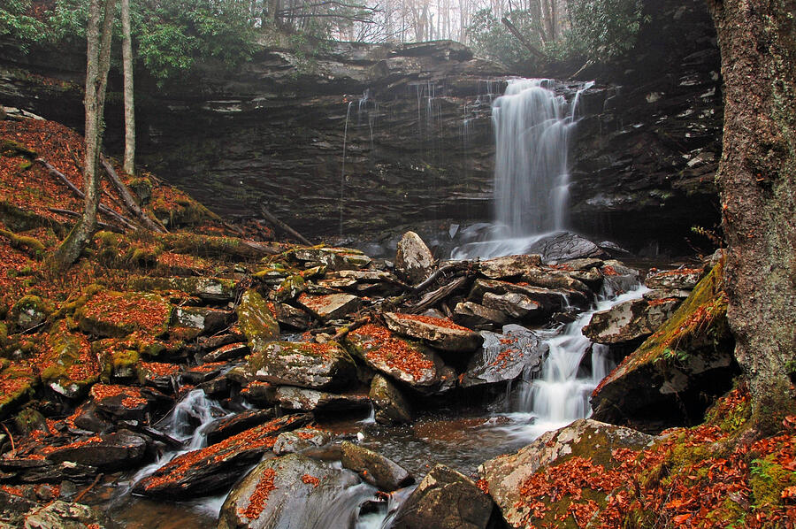 Falls of Hills Creek - Middle Falls Photograph by Ben Prepelka