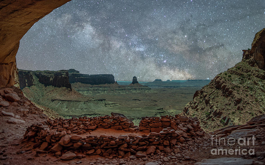 False Kiva Milky Way Photograph by Robert Loe