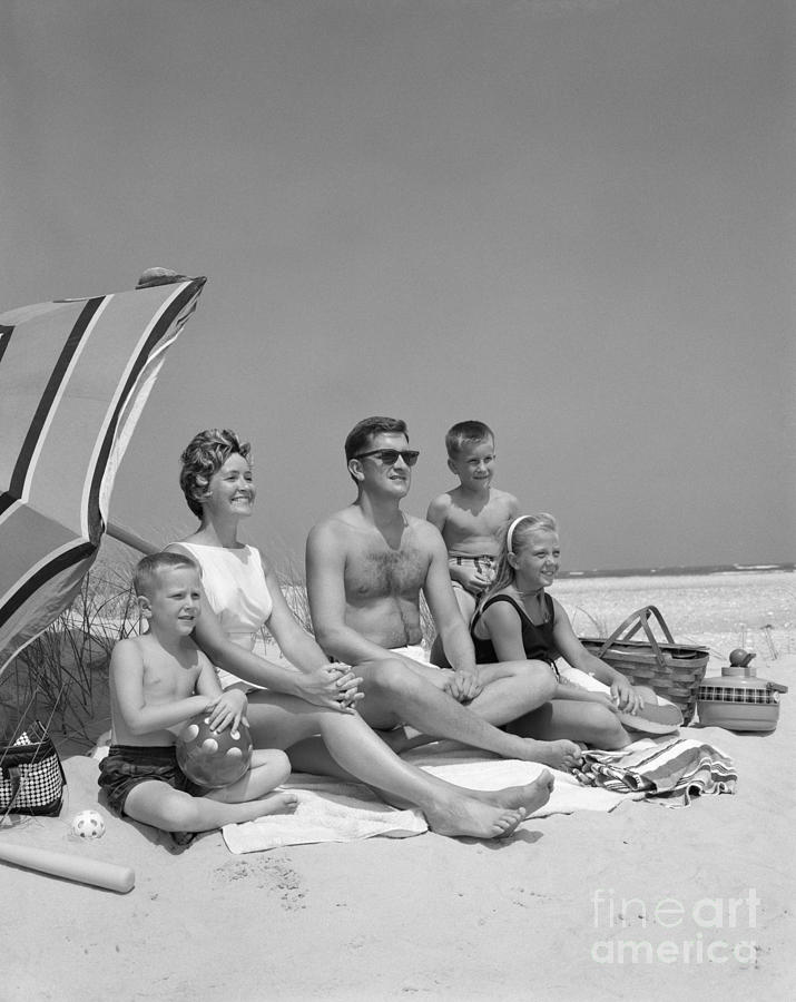 Family At The Beach, C. 1960s Photograph by H. Armstrong Roberts/ClassicStock