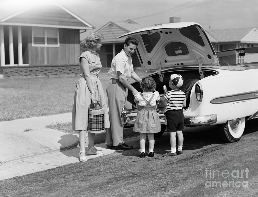 Family Setting Out For A Picnic, C.1950s Photograph by H. Armstrong Roberts/ClassicStock