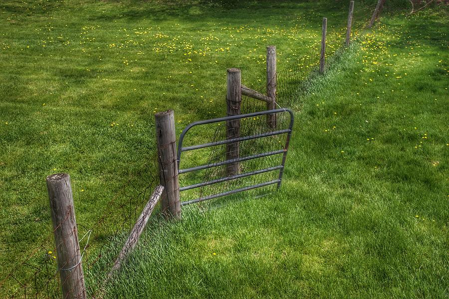 6002 - Farm Yard Fence Photograph by Sheryl L Sutter