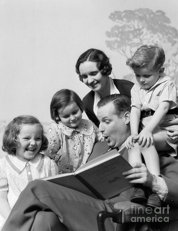 Father Reading To Family, C.1930s Photograph by H. Armstrong Roberts/ClassicStock