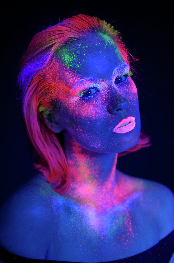fluorescent paint