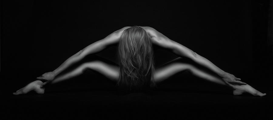 Arms Out Photograph by David Naman