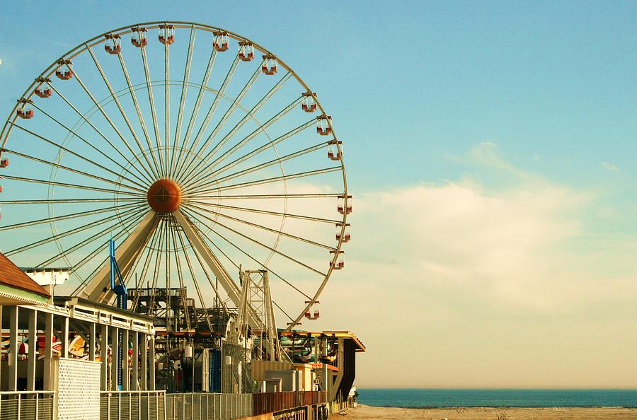 Ferris Wheel Photograph - Ferris Wheel by Amanda Romolini