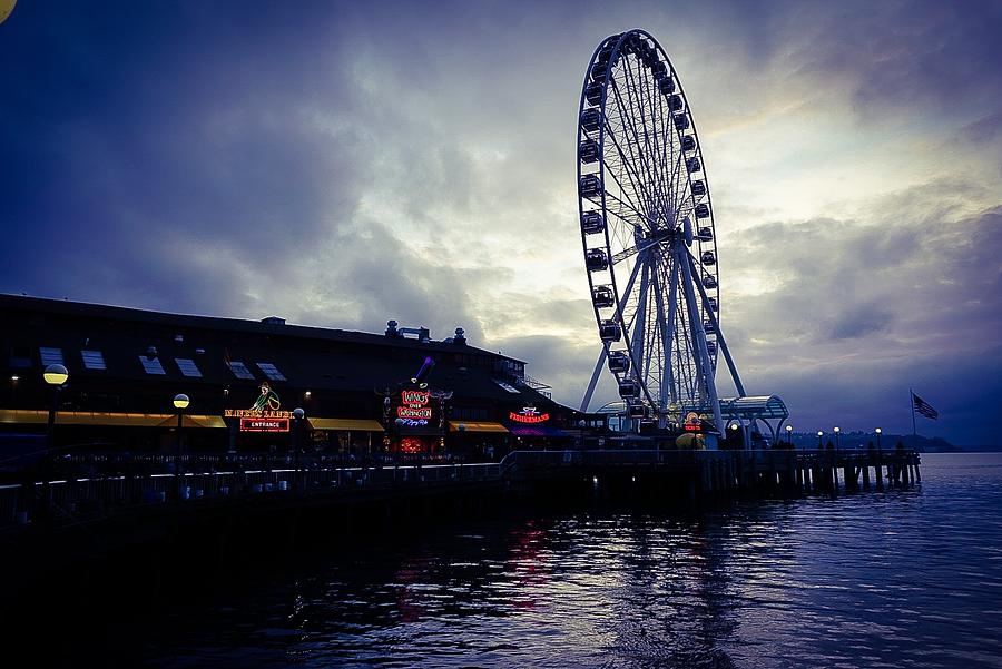Ferris Wheel - Seattle No.2 Photograph by Desmond Raymond