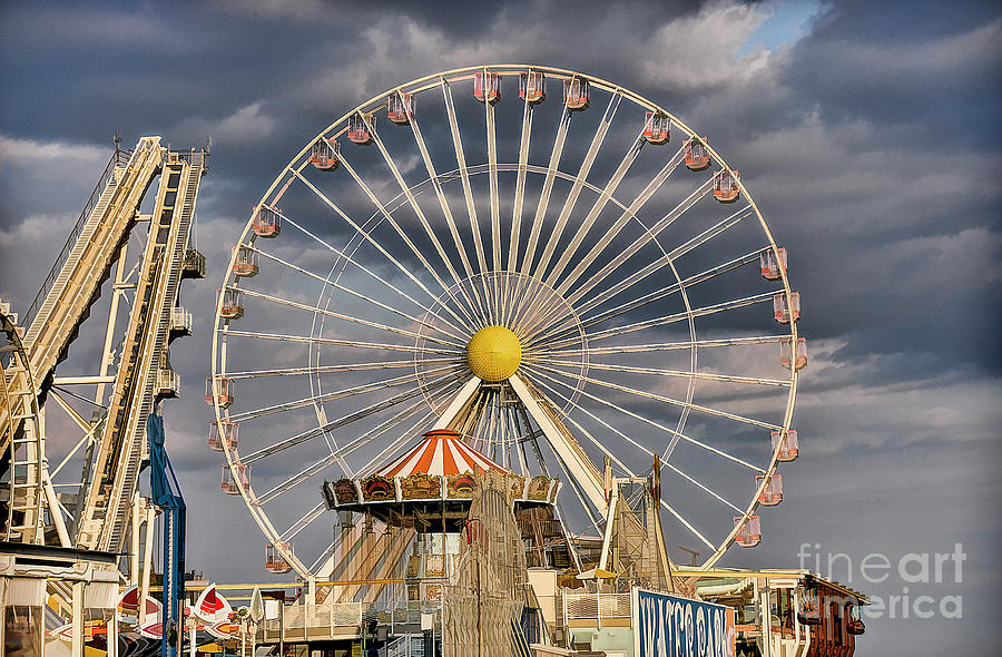 Ferris Wheel, Wildwood, NJ Photograph by Diane LaPreta