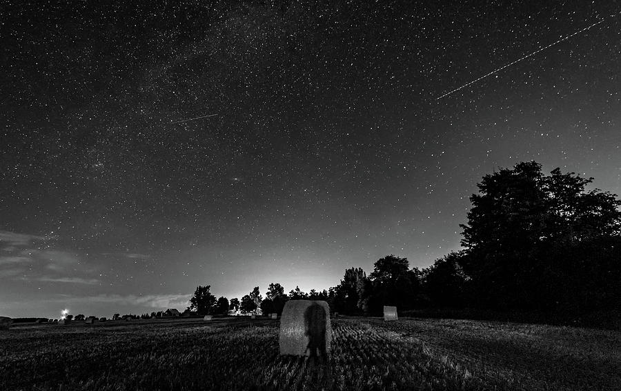 Field Of Dreams - Night Of The Perseids 6 bw Photograph by Steve Harrington