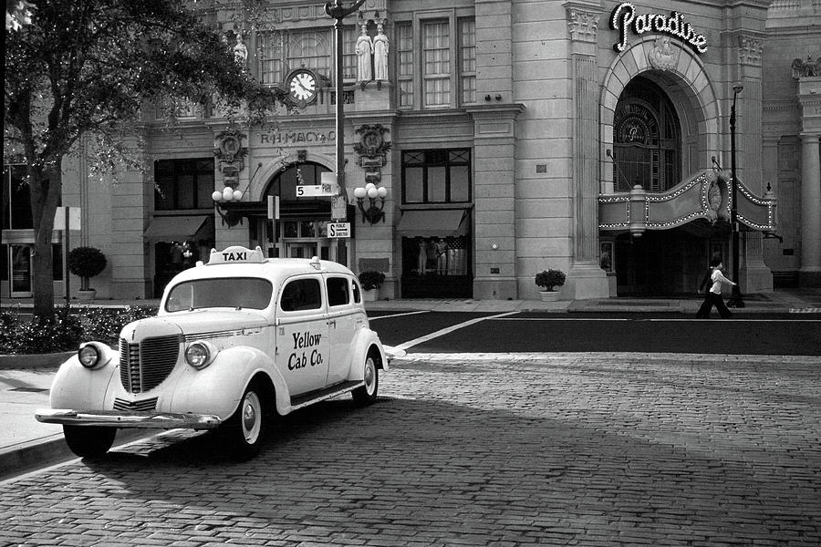 Fifth Avenue and Classic Taxi Photograph by Robert McKinstry