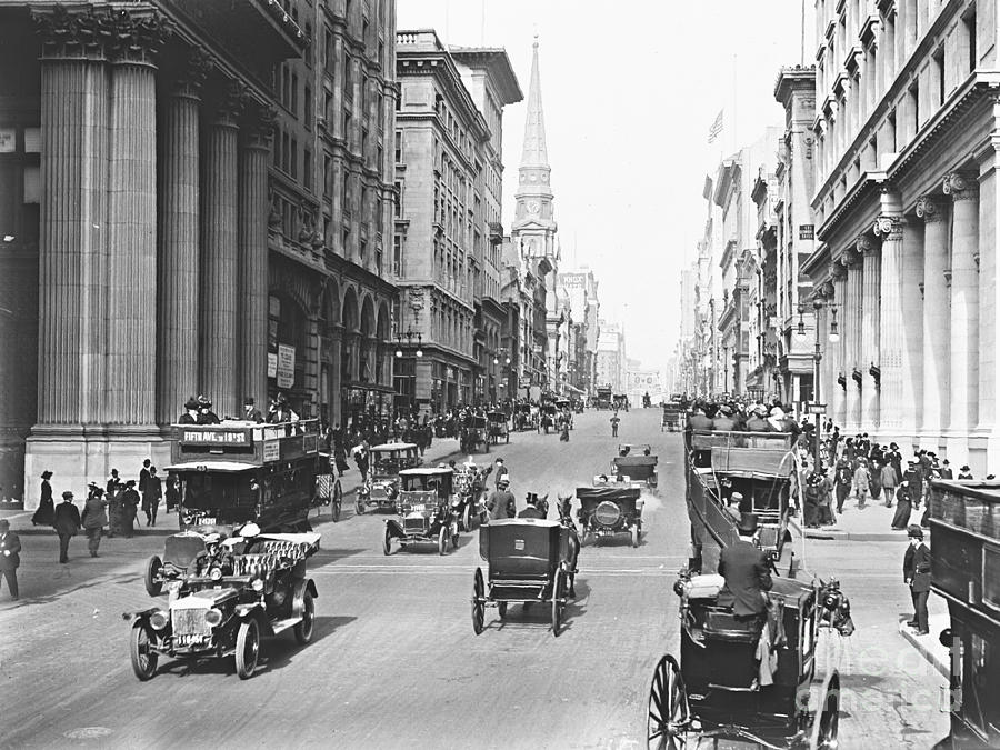 Fifth Avenue and East 34th Street New York City 1907 Photograph by Padre Art