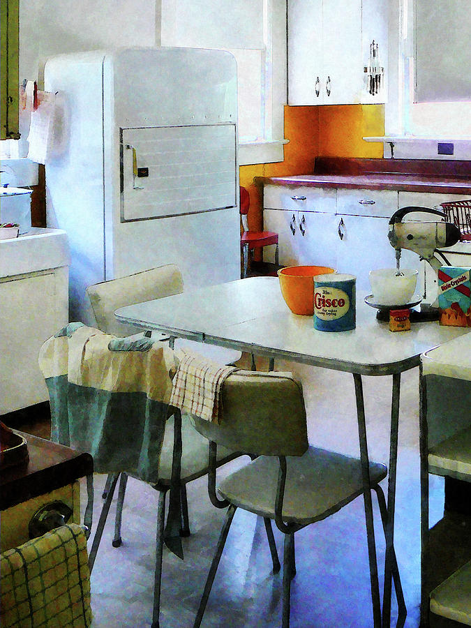 Kitchens Photograph - Fifties Kitchen by Susan Savad