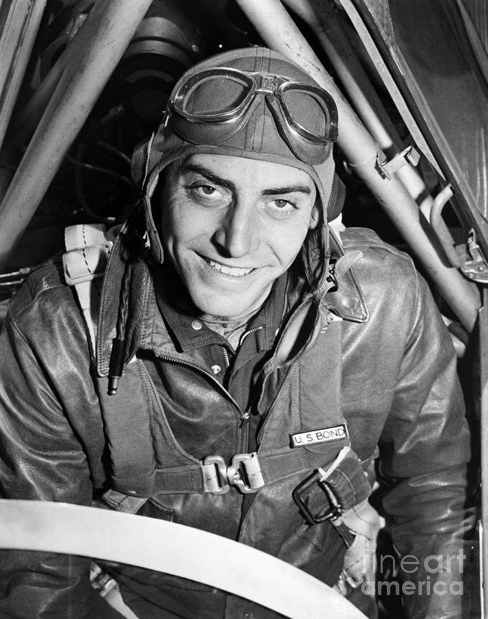 Fighter Airplane Pilot, Wwii Photograph by H. Armstrong Roberts/ClassicStock