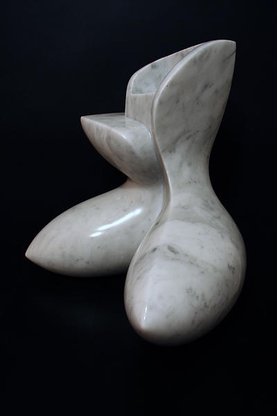 Abstract Sculpture - Figura seduta - Seated figure by Francesca Bianconi