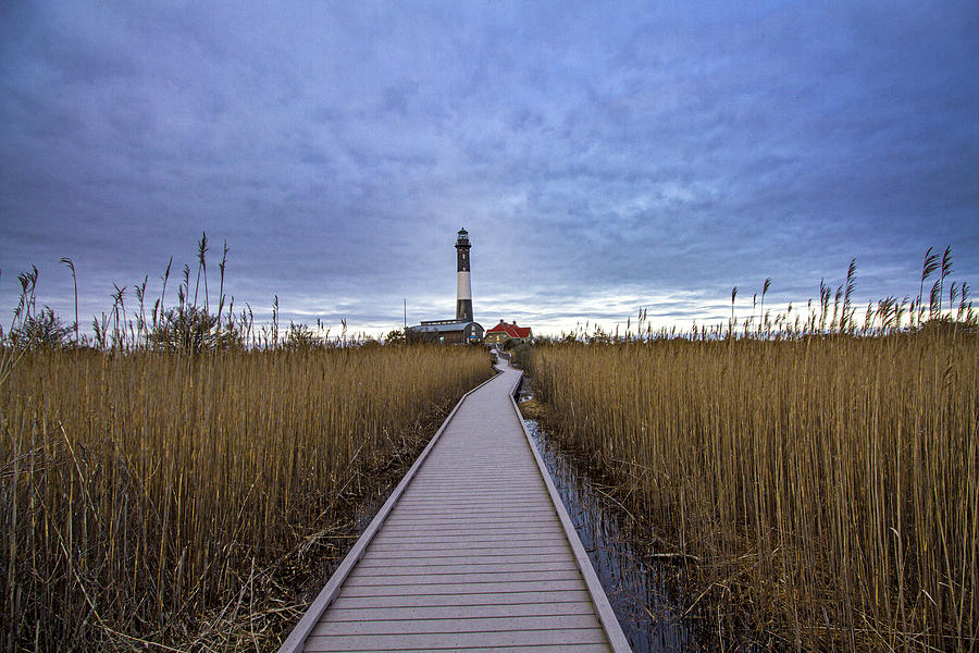 Fire Island Lighthouse Photograph by Robert Seifert