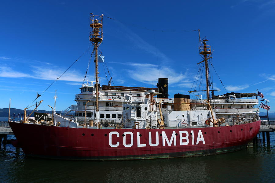 Fireship Columbia Photograph by Christiane Schulze Art And Photography