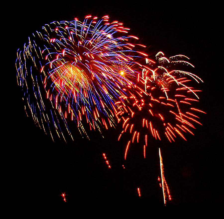 Fireworks 16 Photograph by Todd Zabel