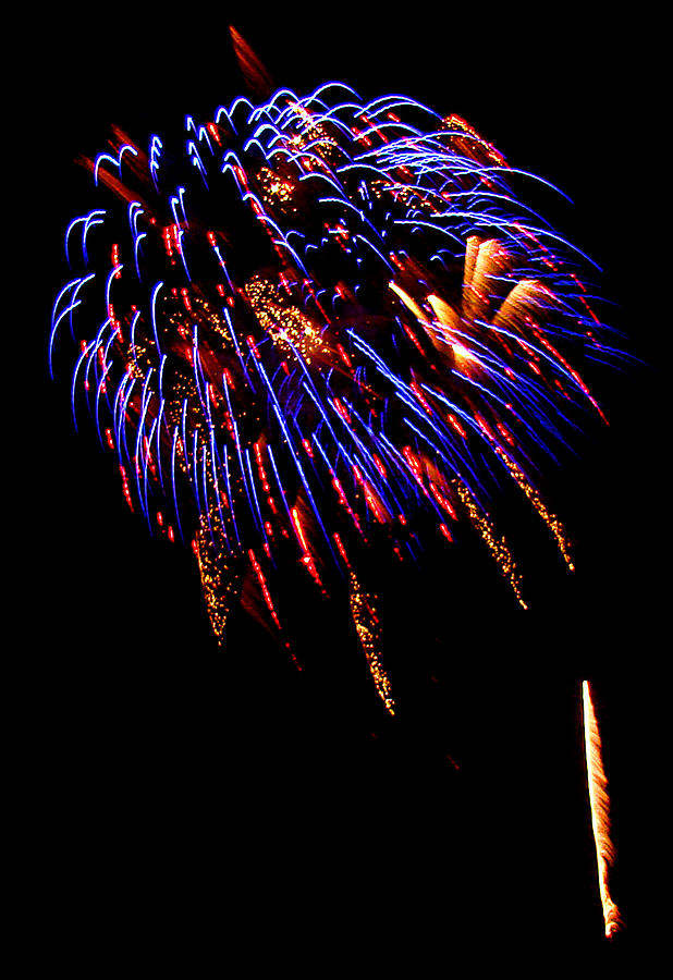 Fireworks 17 Photograph by Todd Zabel
