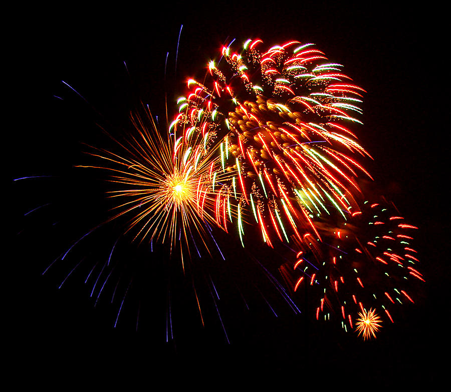 Fireworks 18 Photograph by Todd Zabel
