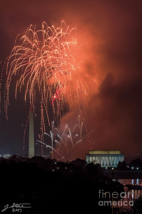 Fireworks 2 Photograph by Jeffrey Stone