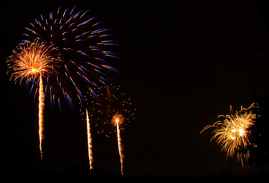 Fireworks 27 Photograph by Todd Zabel