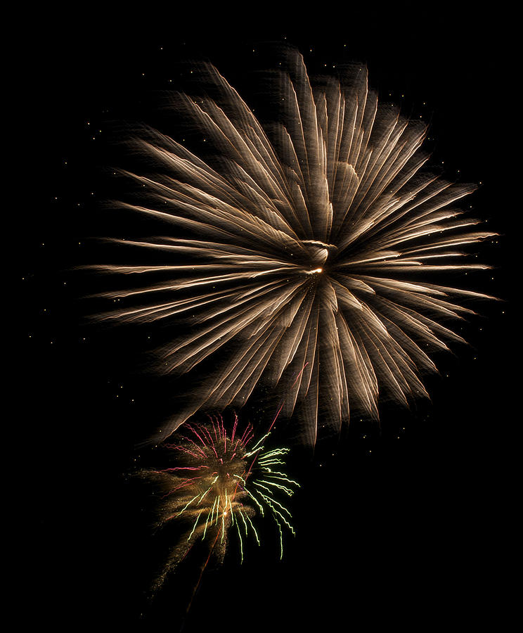 Fireworks 4 Photograph by Ellery Russell