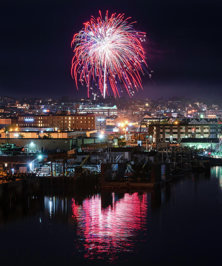 Fireworks Over Portland Photograph by Jack Milton Fine Art America
