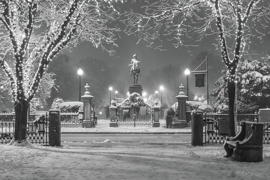 First Snow at Bostons Public Garden Photograph by Kristen Wilkinson