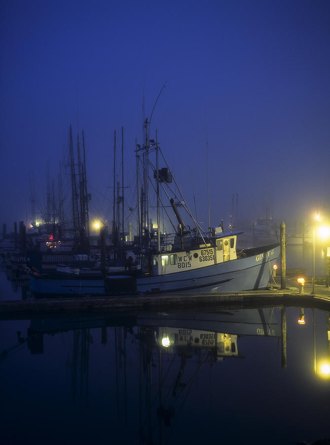 Fishing Boats at Dawn Photograph by Robert Potts