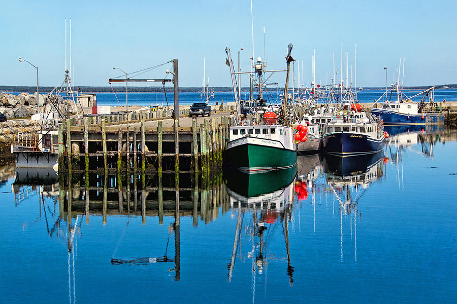 Fishing Boats in Clarks Harbour Photograph by Carolyn Derstine