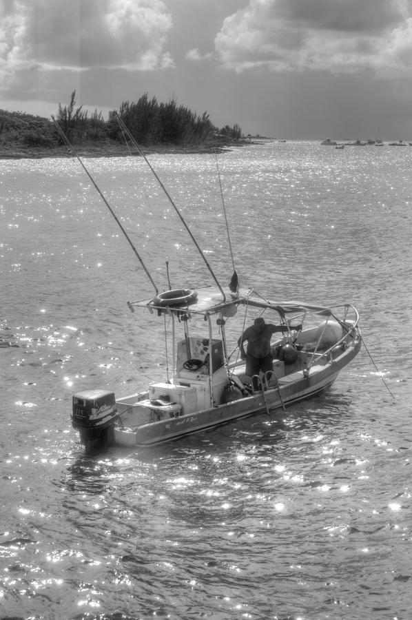Fishing Honduras Photograph by Bill Hamilton