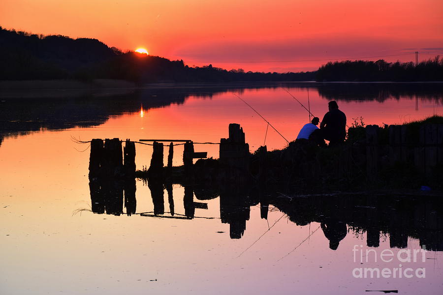 Fishing on High tide Photograph by Joe Cashin