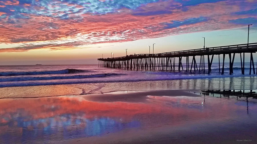 Fishing Pier Sunrise Photograph by Suzanne Stout