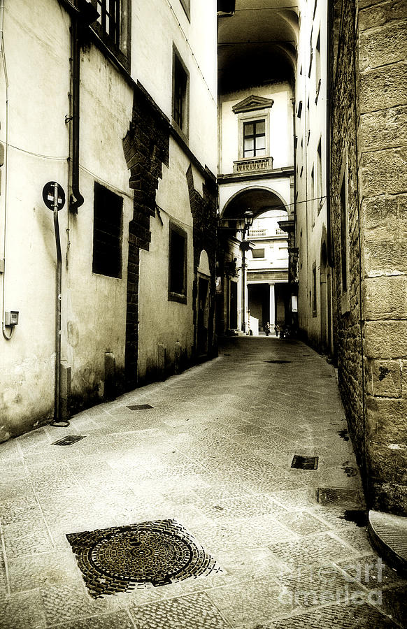 Florentine Street Photograph by Emilio Lovisa