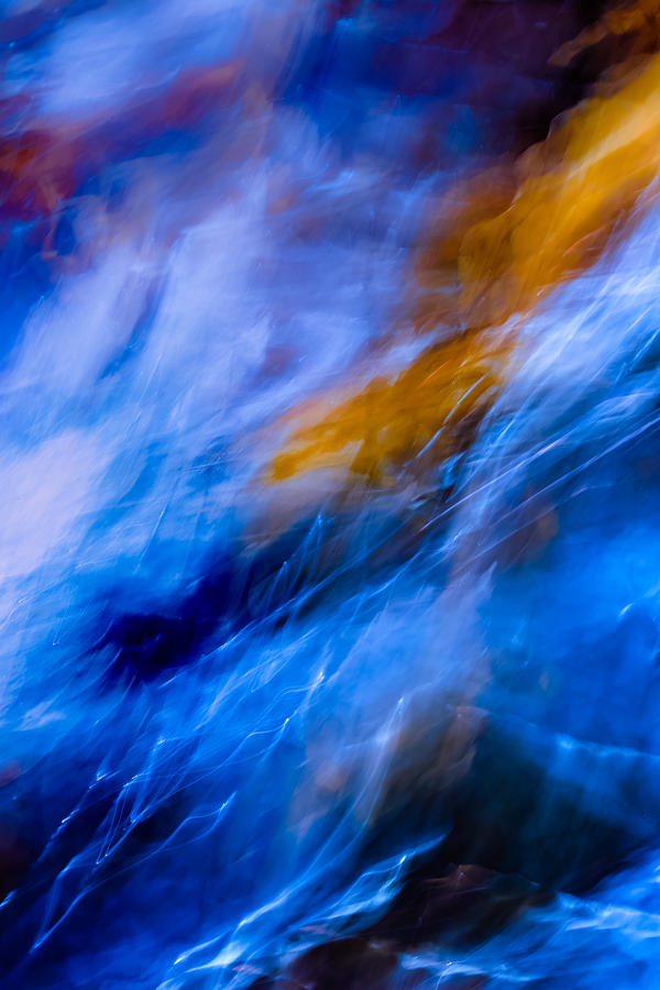 Abstract Photograph - Flowing Curves by Mah FineArt
