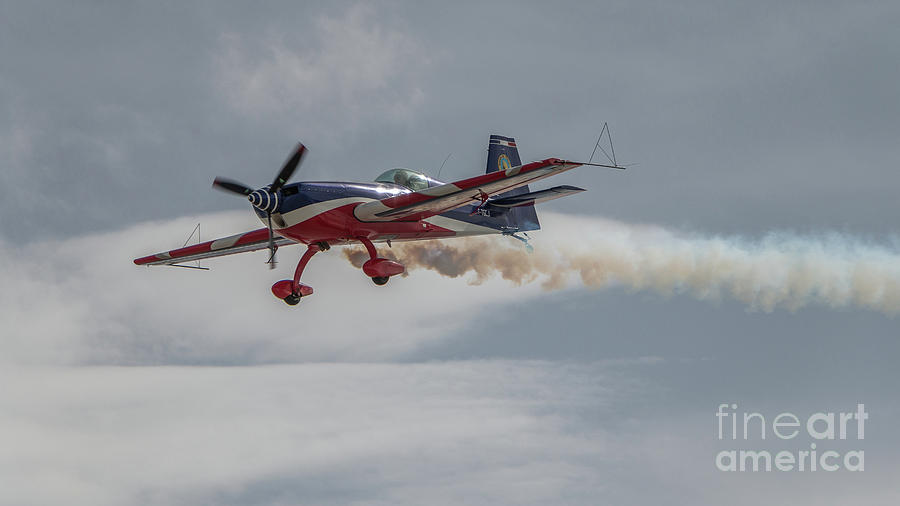 Flying Acrobatic Plane Photograph By Fabrizio Malisan Pixels