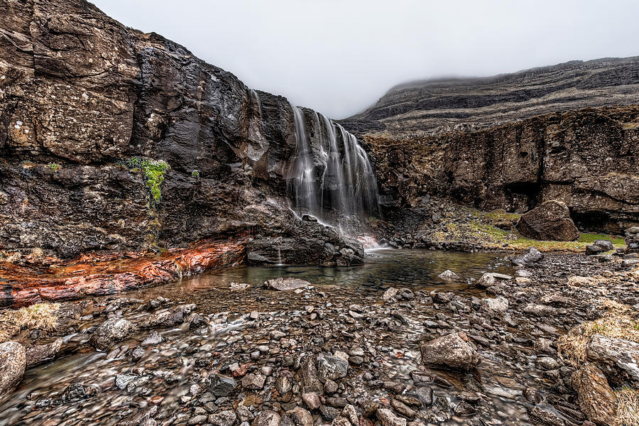 FOE Waterfall Photograph by Bo Nielsen