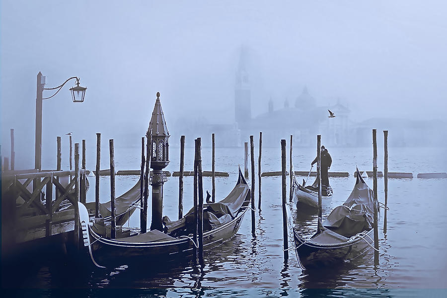 Boat Painting - Foggy Morning in Venice by Elaine Plesser