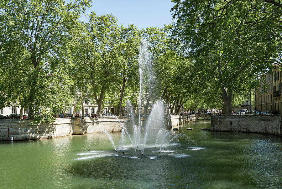 Fontaine De Nimes Photograph by Scott Carruthers