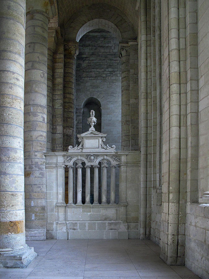 Fontevraud Abbey Interior Photograph by Dave Mills