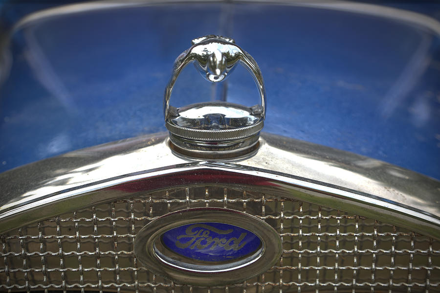 Ford Model A Deluxe Hood Photograph by Steve Gravano