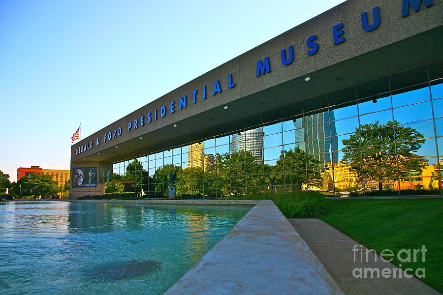 Ford Presidential Museum Photograph by Robert Pearson