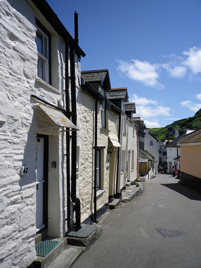 Fore Street Port Isaac Photograph by Richard Brookes